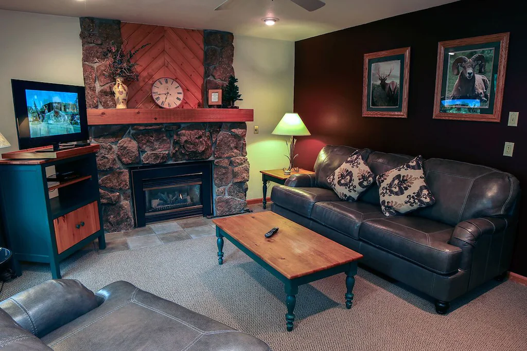 Cabin in the Rocks, Estes Park CO