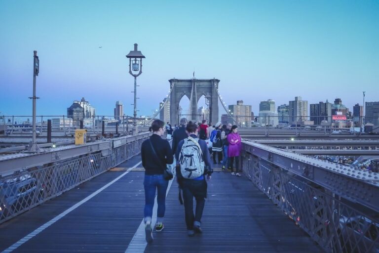 things to do in brooklyn walk water street