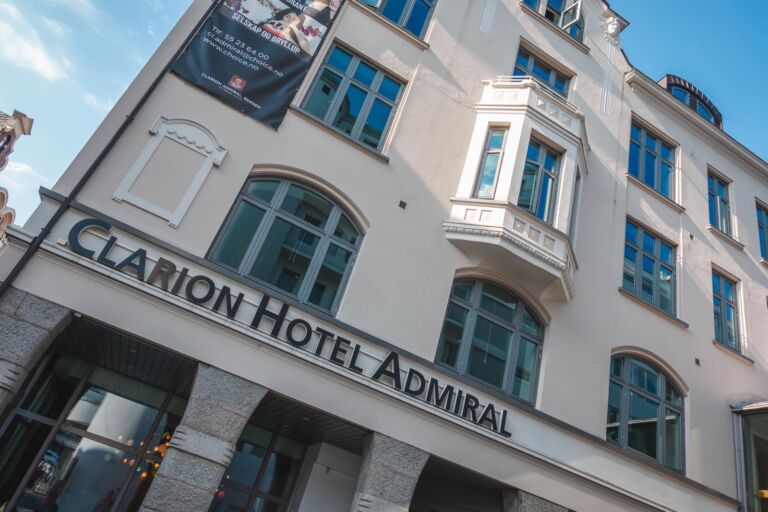 accommodation The Clarion Hotel