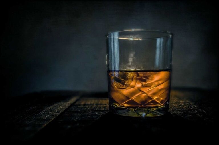what to do in dublin distillery tour