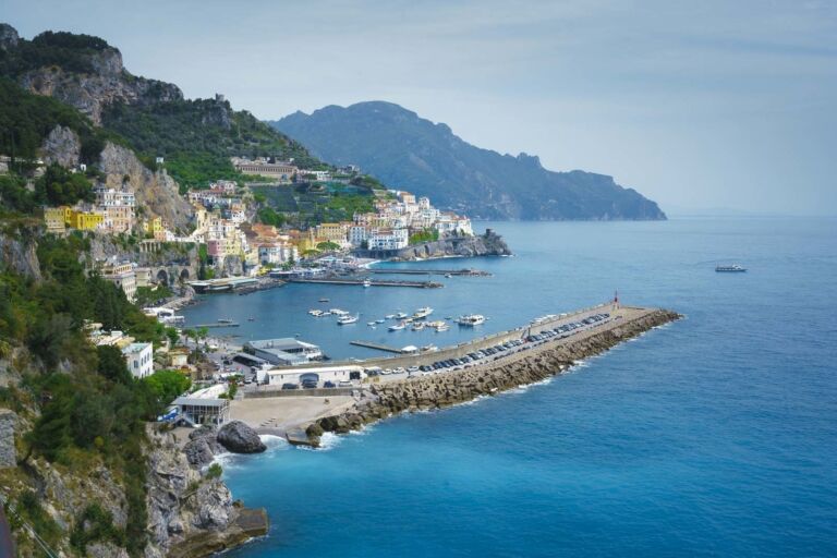Things to see on the Amalfi coast Town of Amalfi