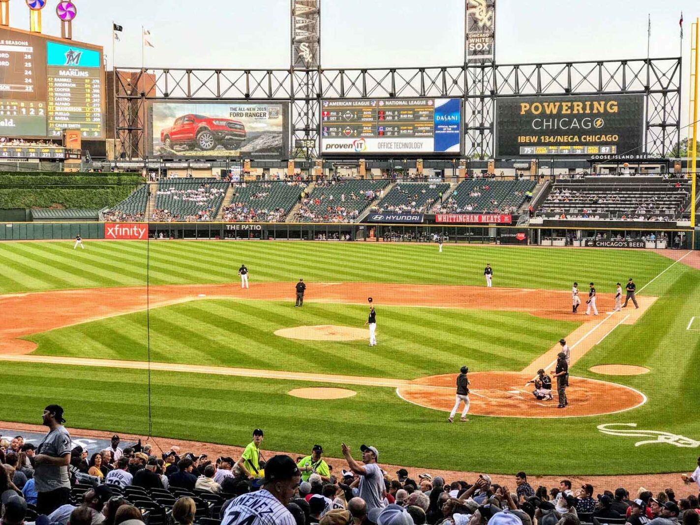 things to do in chicago white socks game
