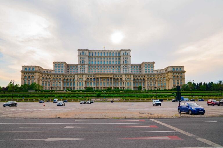 things to do in bucharest palace of parliament