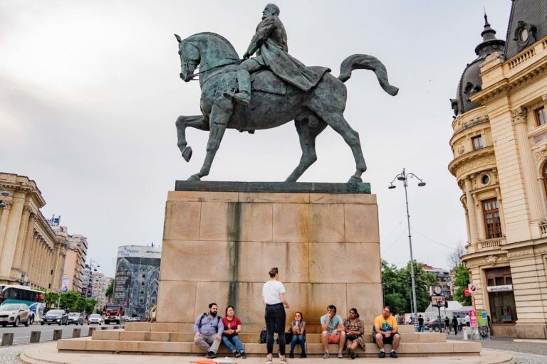 walking tours in bucharest