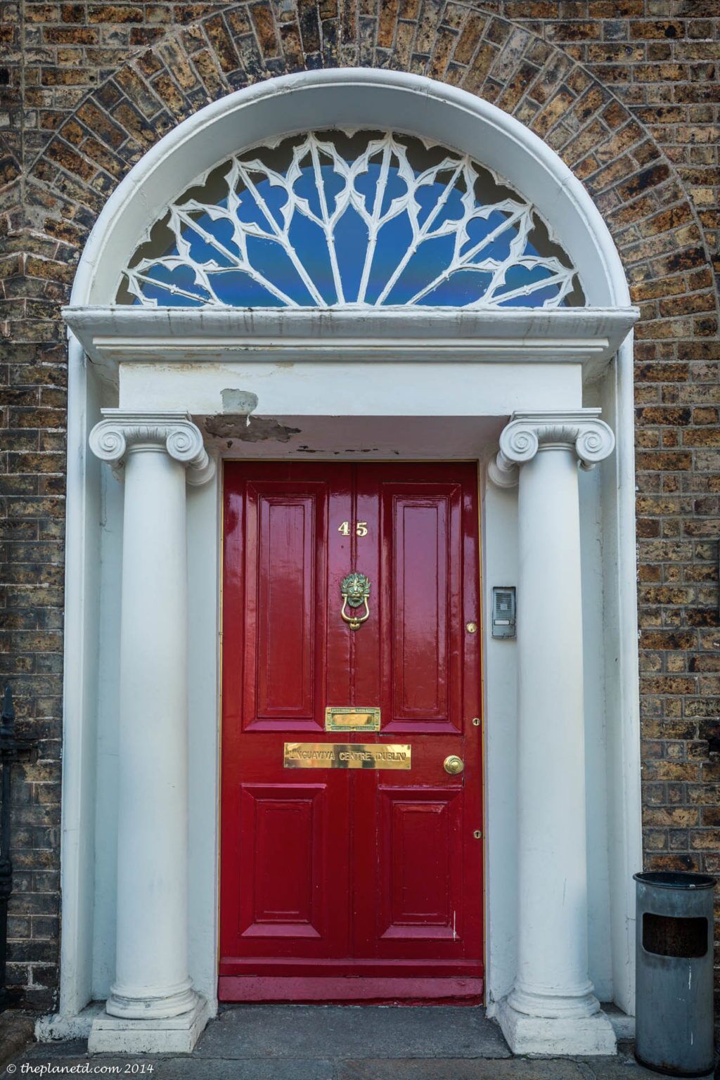 ‌things to see in dubline ireland painted doors of dublin
