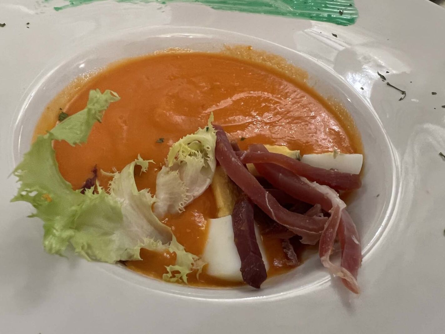 best spanish foods salmorejo