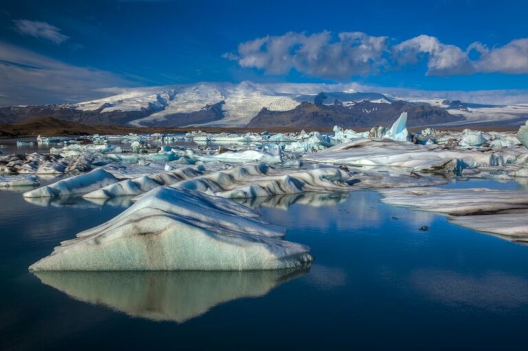 Icelands Jokulsarlon Glacial Lagoon