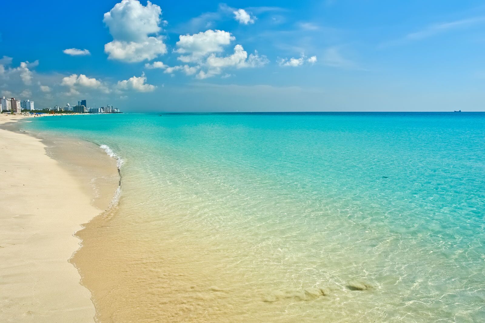 places to visit in the usa miami beach