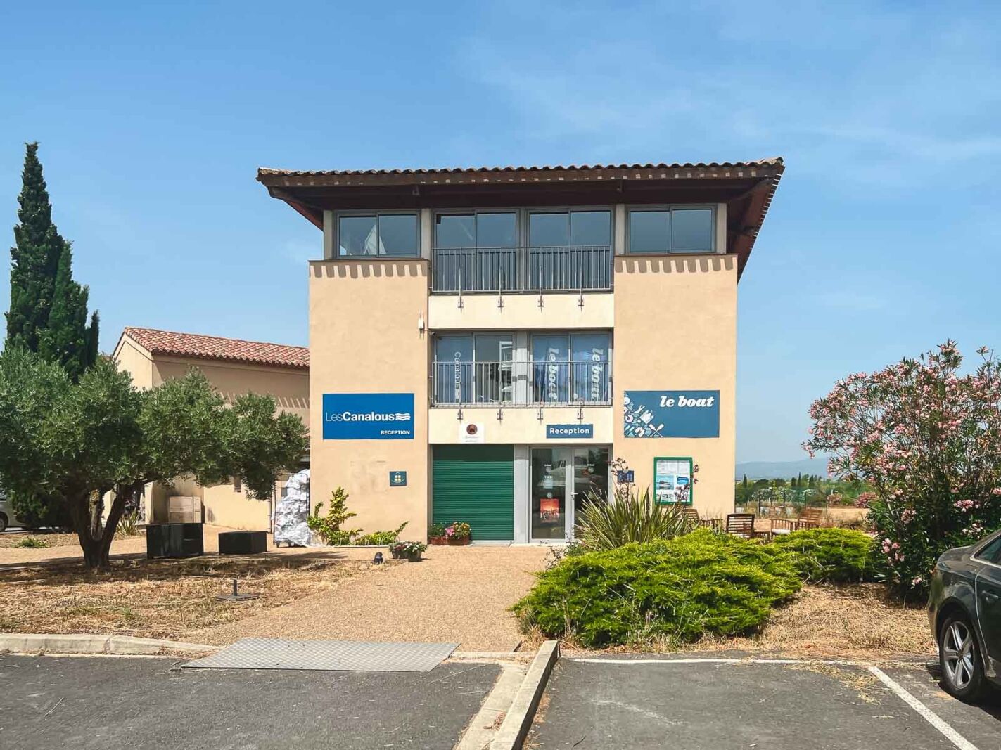 France Le Boat Office Homps