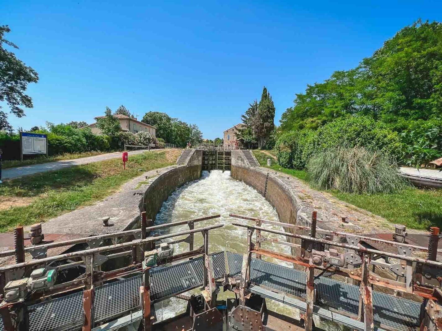 Canal du midi Cuise France Lock Keepers