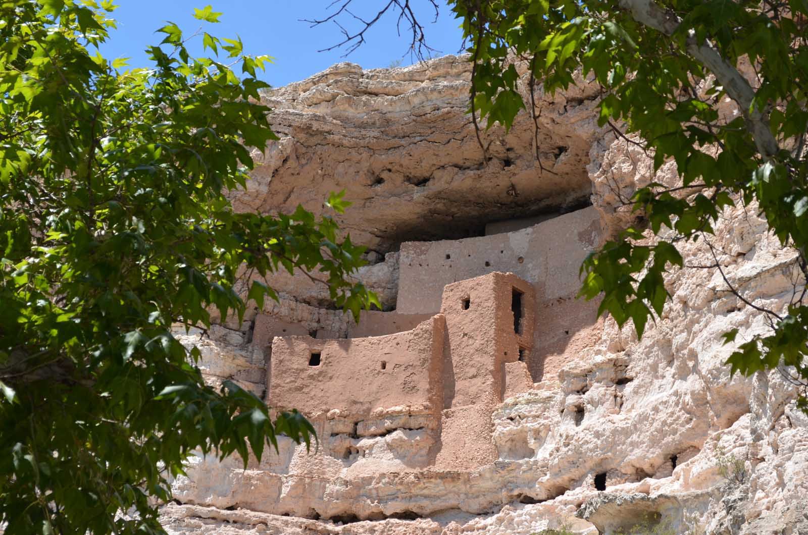 places to visit in arizona montezuma castle monument