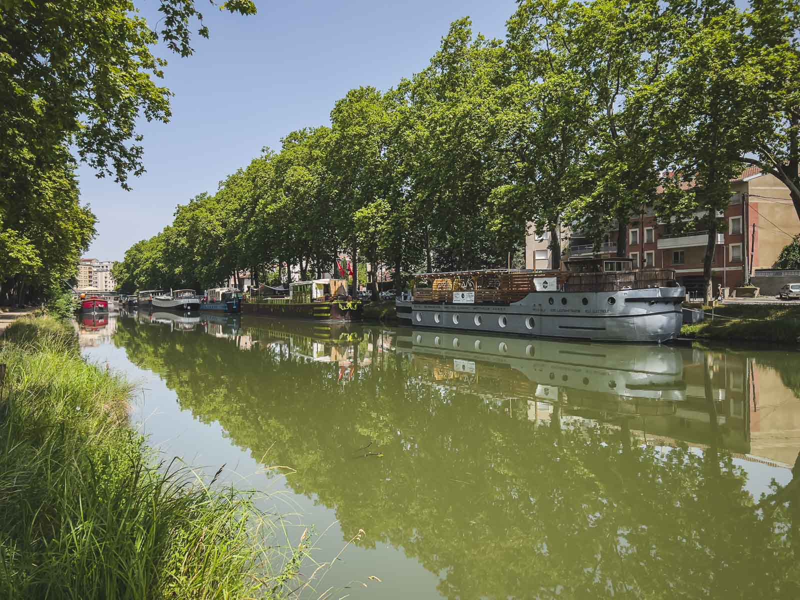 things to do in Toulouse France River Garonnethings to do in Toulouse France River Garonne