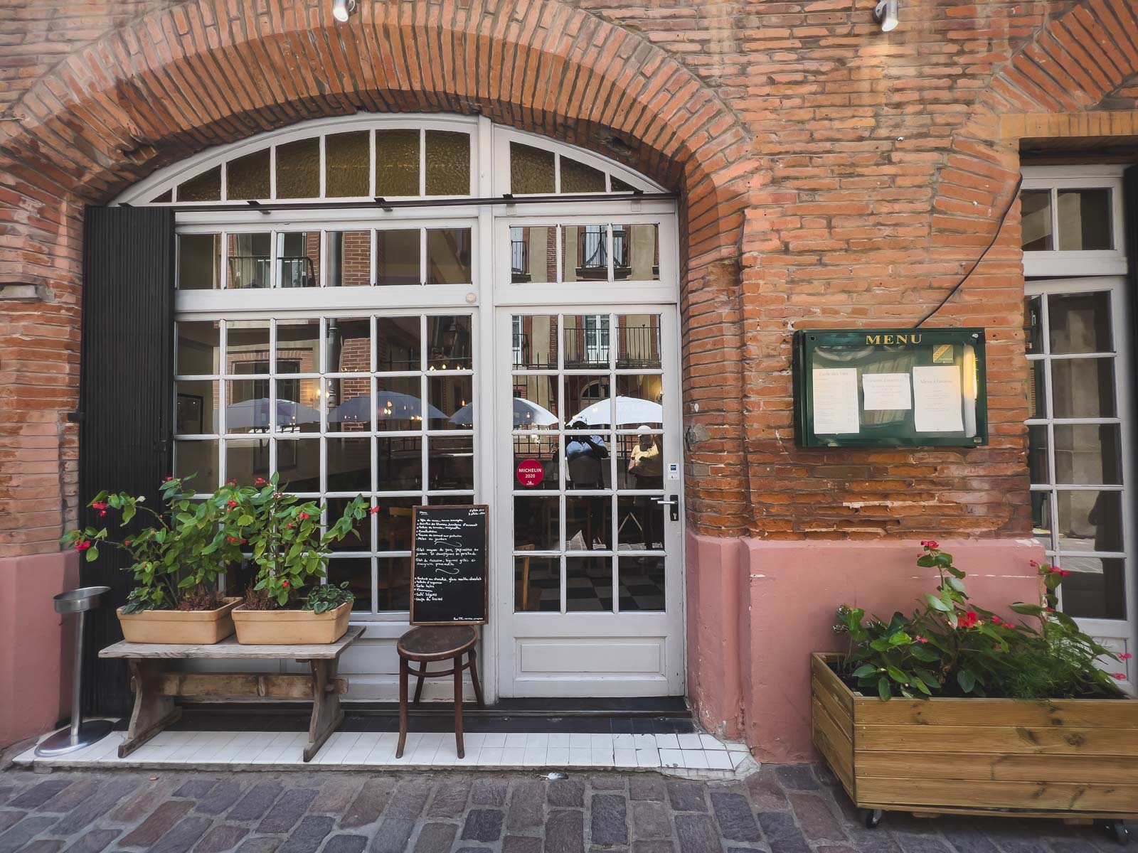 Things to do in Toulouse streets