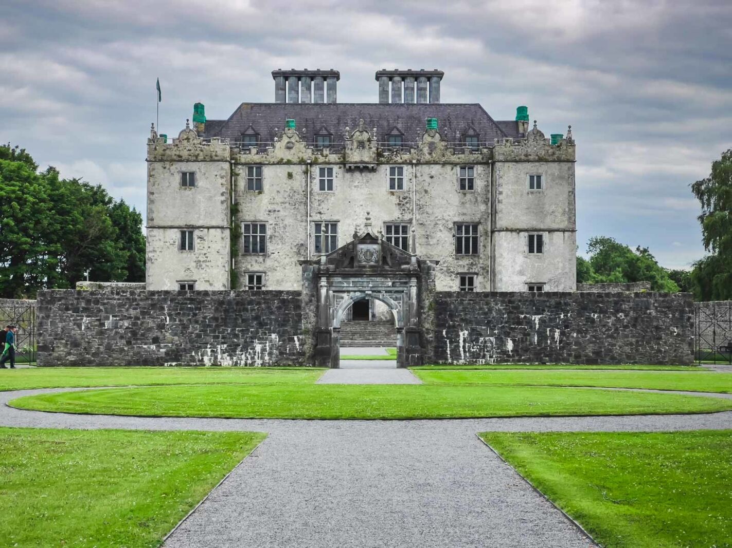 Portmuna Castle