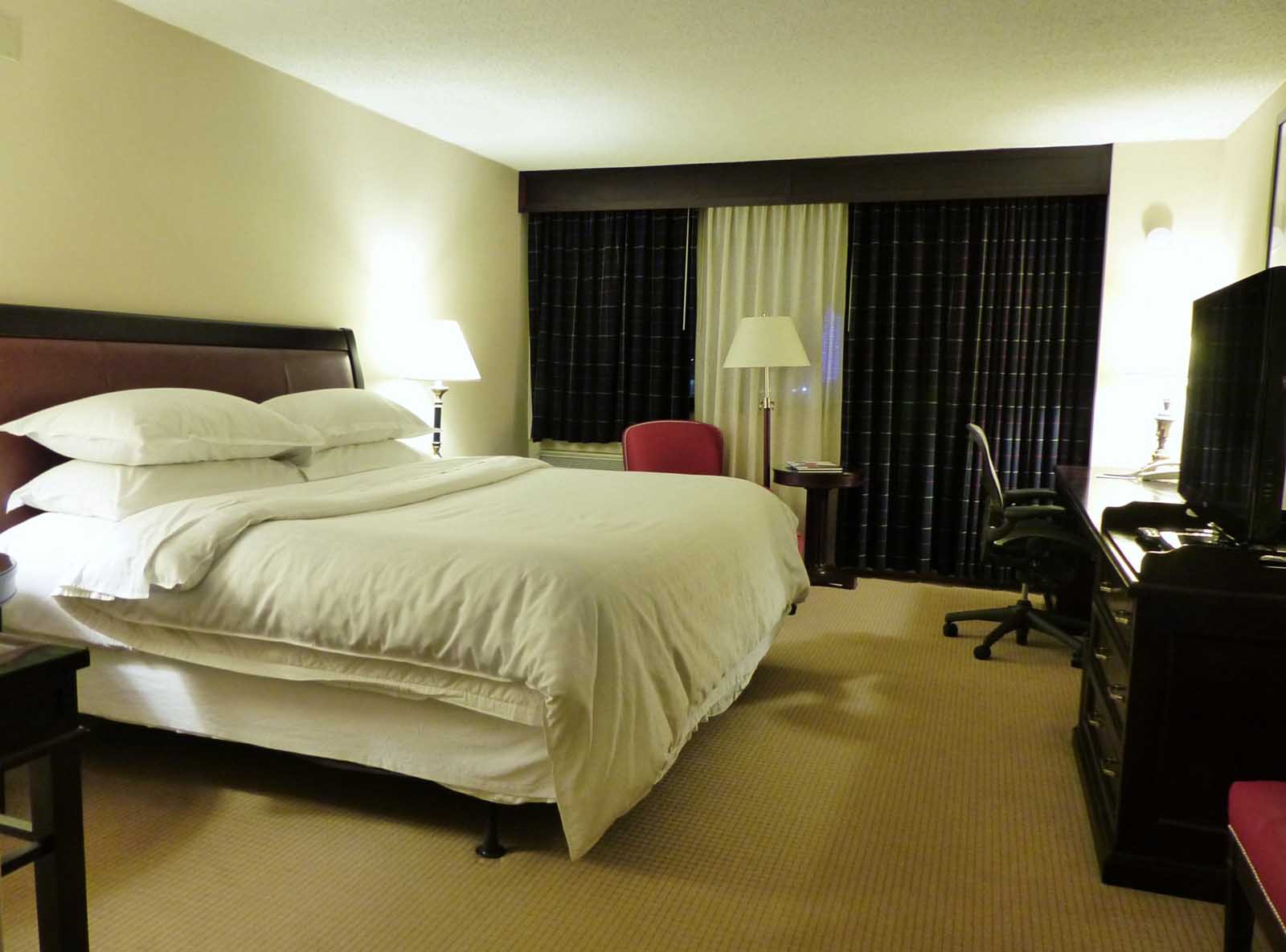 Accommodations, Hotel room 