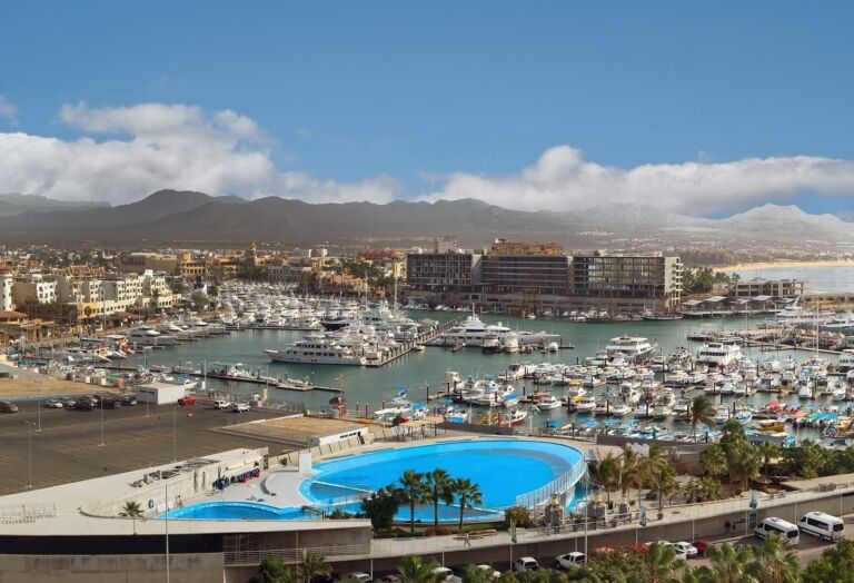 Breathless Cabo San Lucas Resort