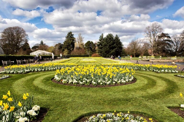 Royal Botanic Gardens