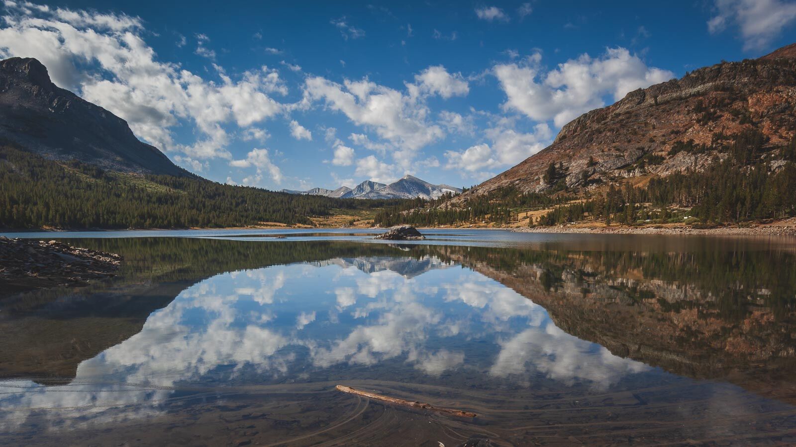 Tenaya Lake in California