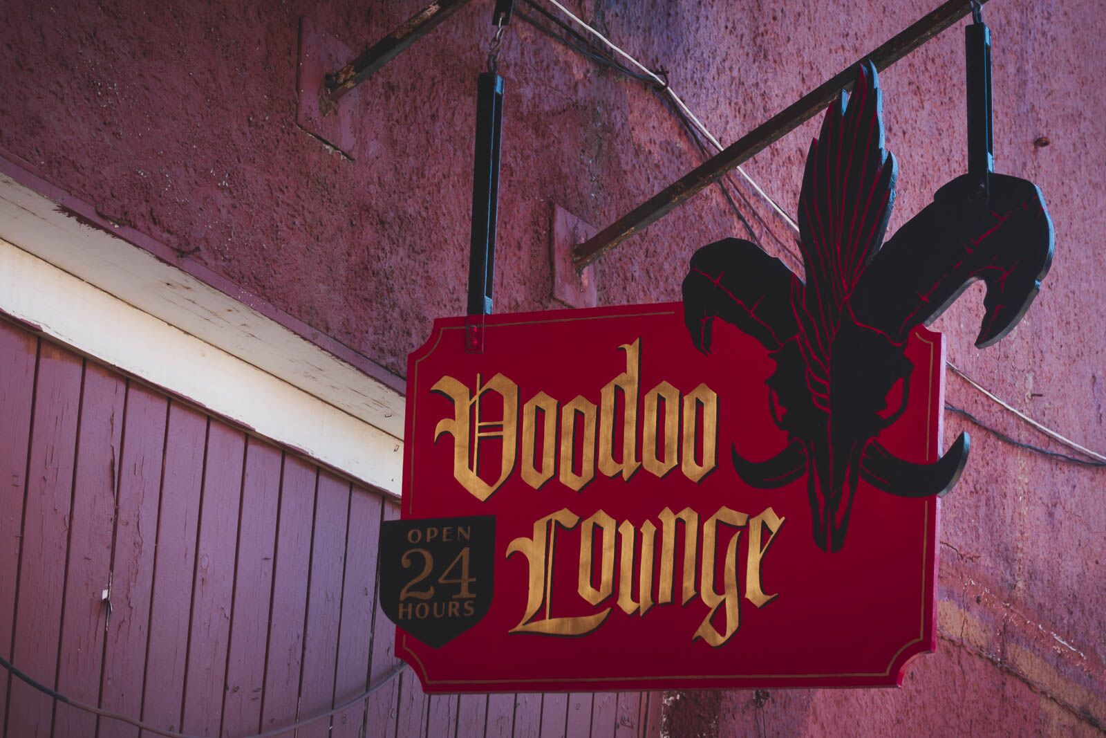 places to visit in new orleans - voodoo lounge