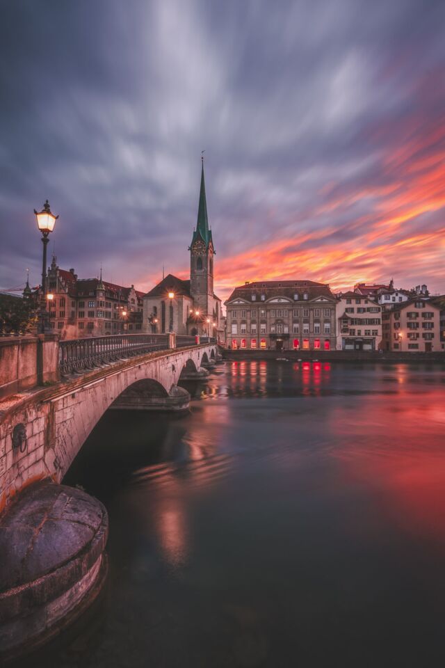 best things to do in zurich Fraumünster