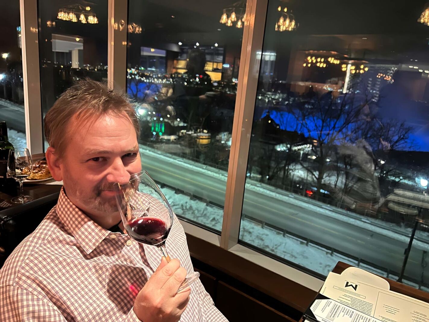 things to do in niagara falls dining