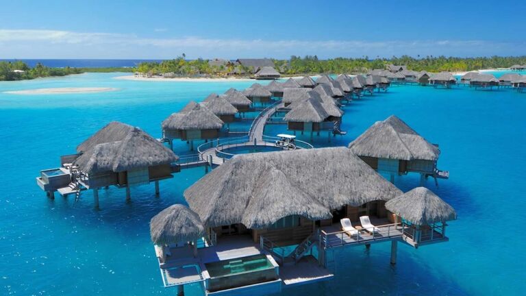 Four Seasons Resort Bora Bora