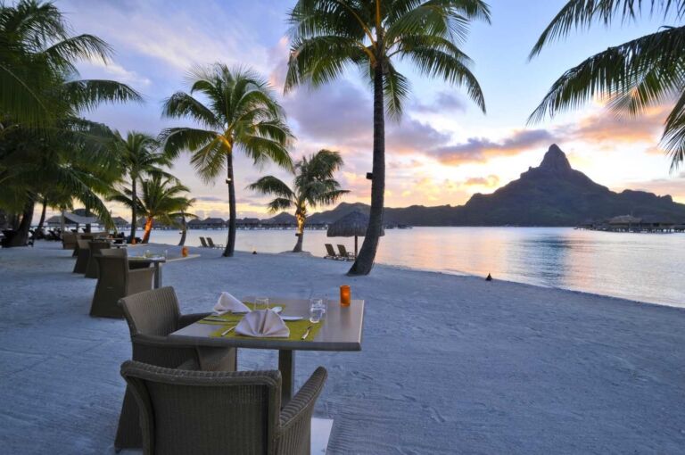 Best Bora Bora All-Inclusive Resorts Intercontinental Bora Bora Resort Thalasso Sands