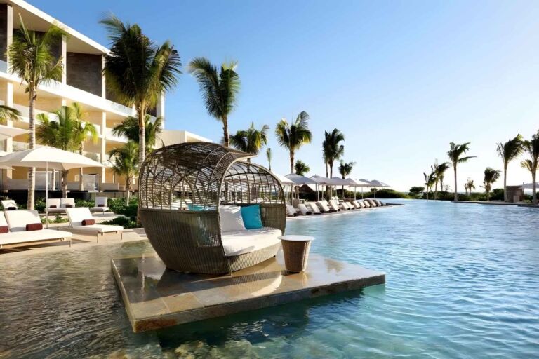 Best All-Inclusive Resorts in Cancun: TRS Coral Hotel