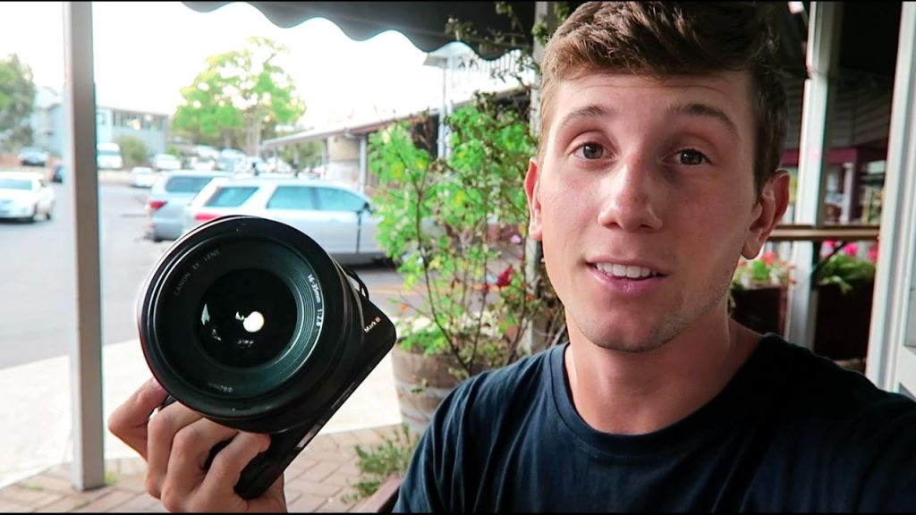 NEW CAMERA AND NEW COUNTRY – Meet the weapon
